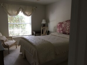 Iron/ironing board, WiFi - Charming 2-bedroom house in peaceful Ave Maria with resort ammenities (Ave Maria)