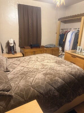 3 soverom, strykejern/-brett, wi-fi og sengetøy