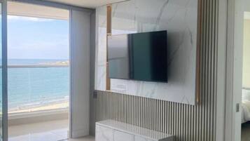 2 chambres, fer et planche Ă repasser, Wi-Fi, draps fournis