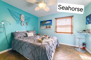 Iron/ironing board, WiFi, bed sheets - SEAHORSE UNIT .. 1-bedroom apartment in Cocoa Beach & close to Port Canaveral (Cocoa Beach)