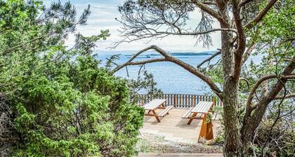 Amazing home in Liarvåg with sauna