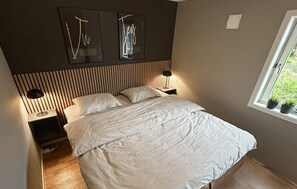 4 bedrooms, free WiFi