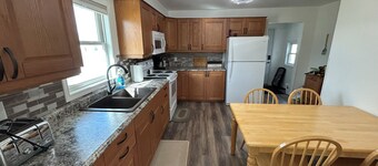 Beautiful 3BR house in the middle of prime hunting and fishing country