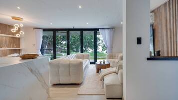 Appartamento, 2 camere da letto, balcone, vista oceano | Soggiorno