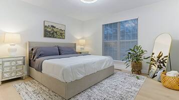 4 bedrooms, desk, iron/ironing board, travel cot