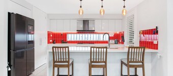 Bonus Massage Chair+Accessible Pool & Bathroom