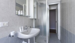 Bathroom - Italianway Corso Lodi 121 (Milan)