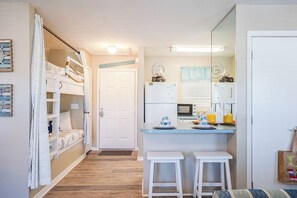 1 soverom, wi-fi (inkludert) og sengetøy