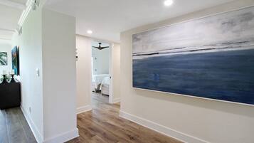 2 bedrooms, desk, free WiFi, bed sheets