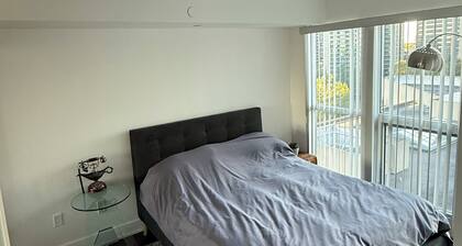 Central North York suites