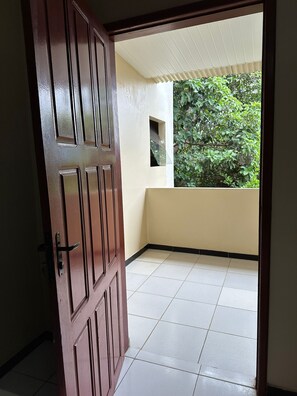 Habitació quàdruple estàndard, balcó | Balcó