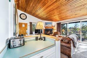 Interior - New! Community Dock, Community Hot Tub, On Whitefish Lake! (Whitefish)