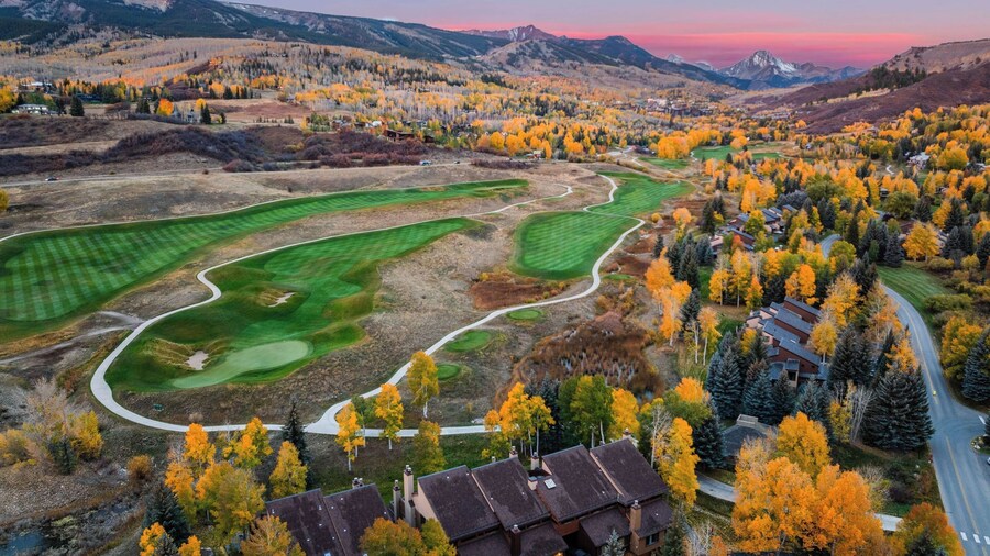 Steps From Snowmass Village Fireplace, Firepit & Mountain Views Aspen Glow Retreat by Avantstay