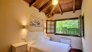 1 غرفة نوم وسرير سفر وواي فاي مجانًا وملاءات أسرّة