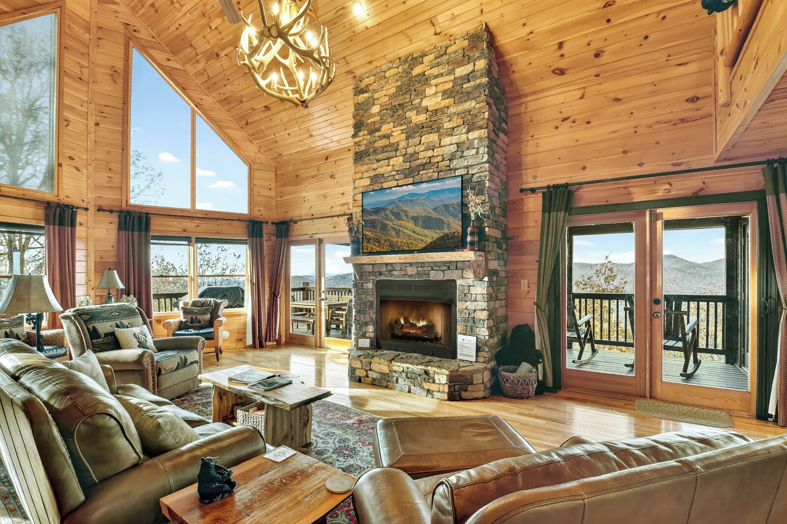 TV, fireplace, table tennis