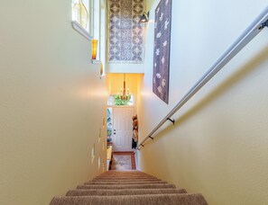 Interior - Rest, Relax & Recharge in Kai Lani 2BR/2BA 30days (Kapolei)