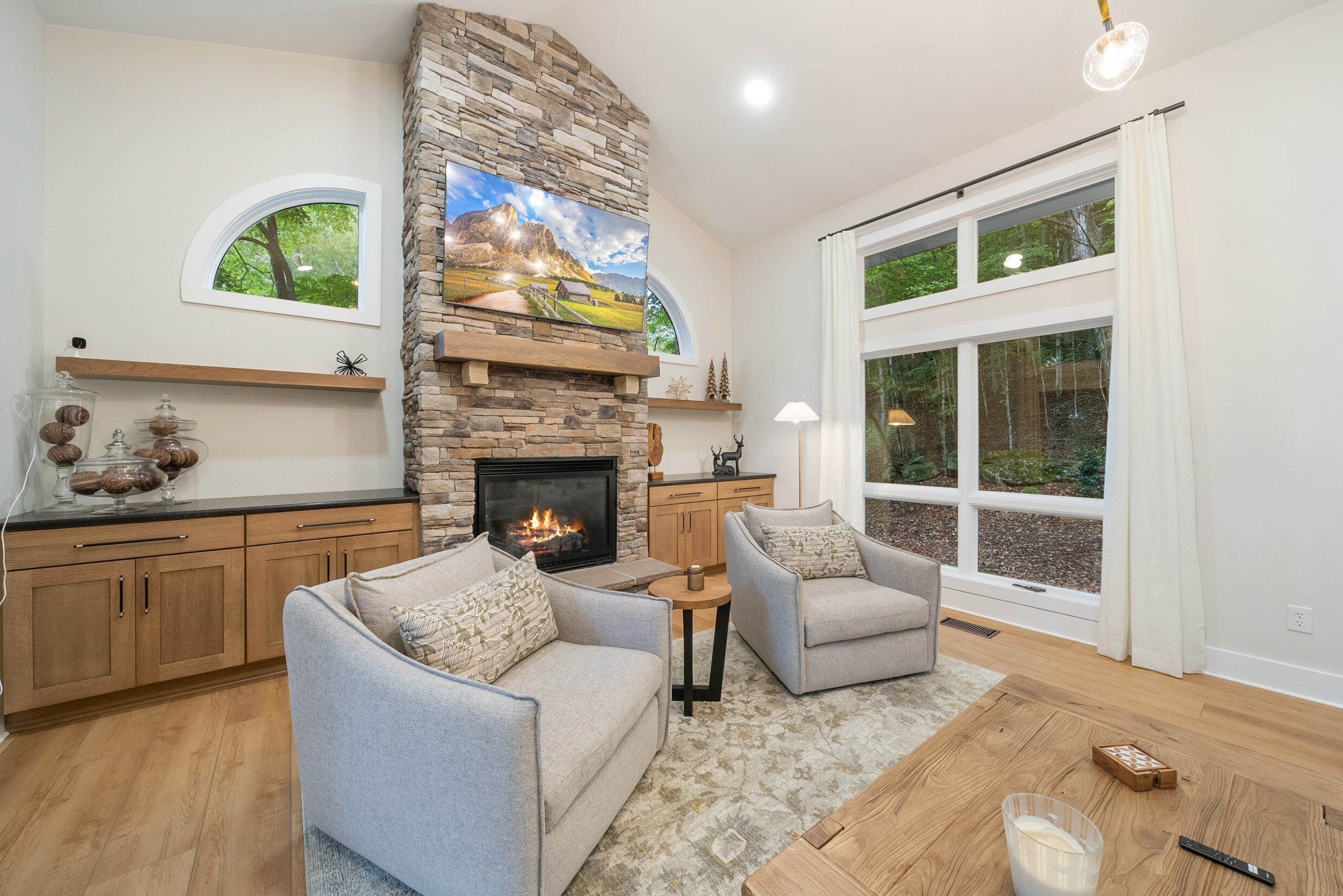 Elegant Retreat In Yonahlossee Resort-boulder Den - Blowing Rock, NC