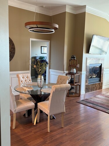 Luxury 2-bedroom 2 bath Condo in peaceful Smyrna. Live, Work, & Play community. 