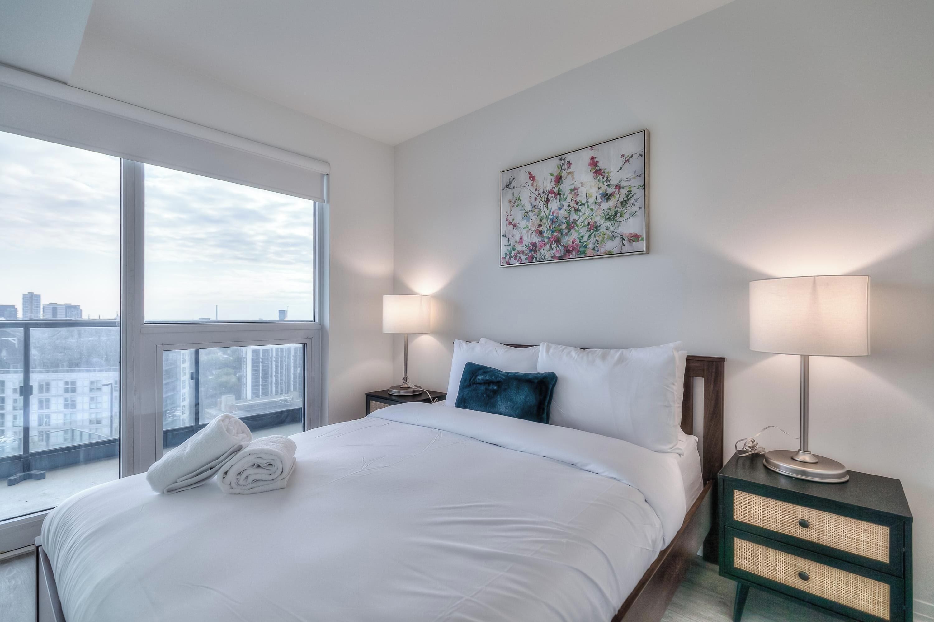 Apartemen Elite, pemandangan kota | Tirai kedap cahaya, setrika/meja setrika, Wi-Fi gratis, dan seprai linen