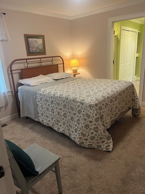 3 Schlafzimmer, Bügeleisen/Bügelbrett, Bettwäsche