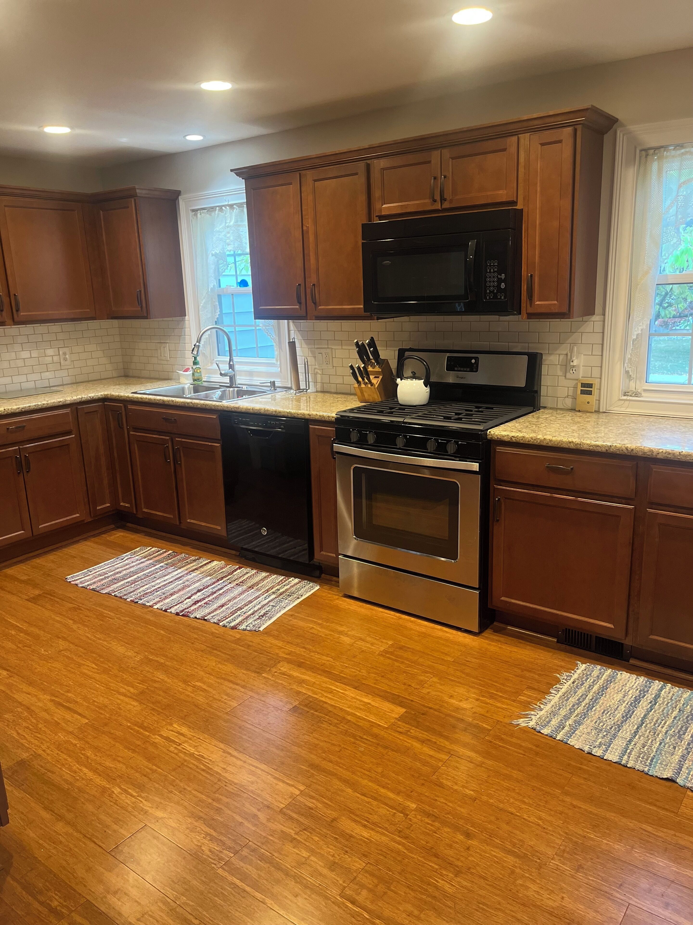 Microwave, oven, stovetop, dishwasher