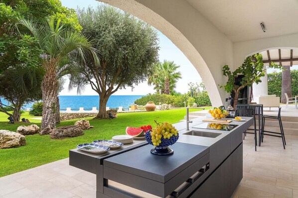 Restauration extérieure