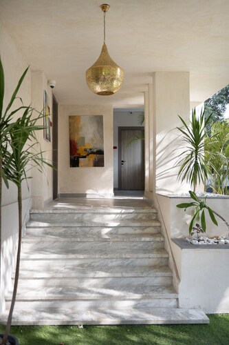 Cozy  Studio @ 88 | Pool & Clubhouse by spacey
