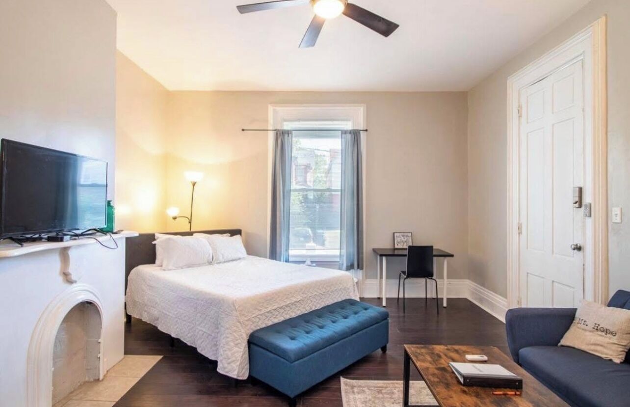 1 makuuhuone, silitysrauta/-lauta, Wi-Fi, vuodevaatteet