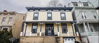 Modern Incline District Studio. 5 mins to Downtown+Stadiums #1