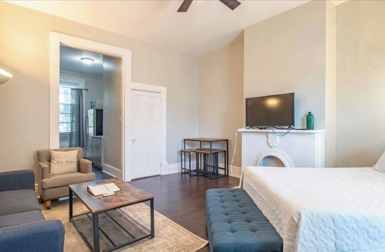 1 makuuhuone, silitysrauta/-lauta, Wi-Fi, vuodevaatteet