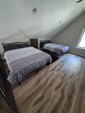 2 bedrooms, free WiFi, bed sheets