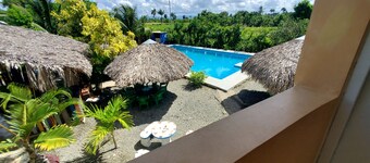 Hotelranchoelnovatosrl.com