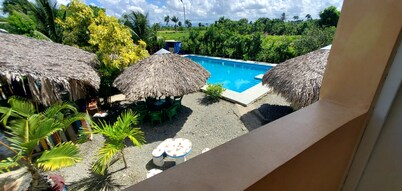 Hotelranchoelnovatosrl.com