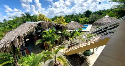 Hotelranchoelnovatosrl.com