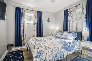 3 chambres, fer et planche à repasser, Wi-Fi, draps fournis