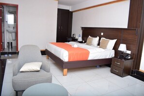Deluxe Double Room, City View | Free WiFi, bed sheets