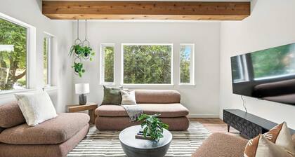 New 2BR • Luxury Stay • Walkable • Best Location