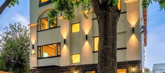 Spacious 6BR - New Spanish Home in Best Kerns Spot