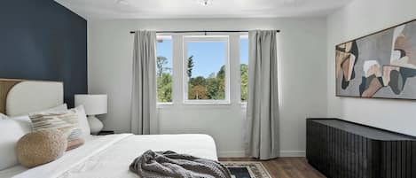 5 bedrooms, iron/ironing board, travel crib, WiFi