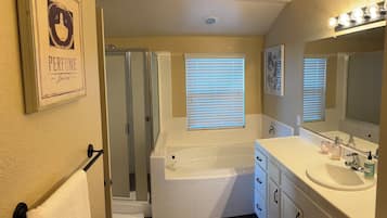 風筒、提供毛巾、番梘、廁紙