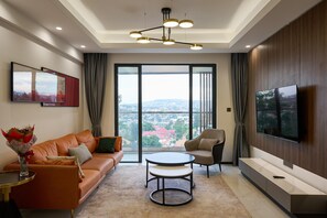 TV, printers - Shared 2-Bedroom apartment (Kigali)