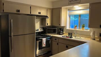 Micro-ondas, fogão, cooktop