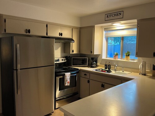 Charming 2-bedroom house in lovely Cottonwood.. ARIZONA CACTUS