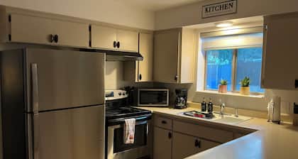 Charming 2-bedroom house in lovely Cottonwood.. ARIZONA CACTUS