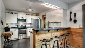 Microwave, oven, stovetop