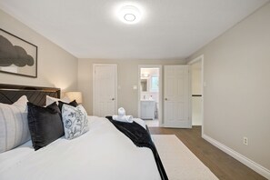 3 Schlafzimmer, Bügeleisen/Bügelbrett, WLAN, Bettwäsche