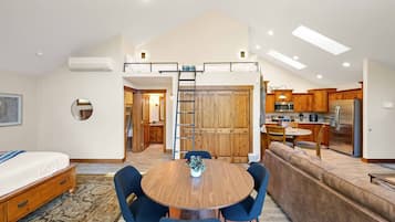 7 slaapkamers, een bureau, gratis wifi, beddengoed