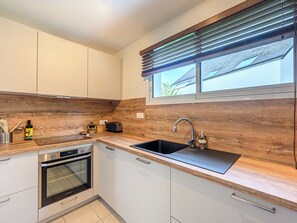 Private kitchen - Le nid du Golfe by Interhome (Baden)