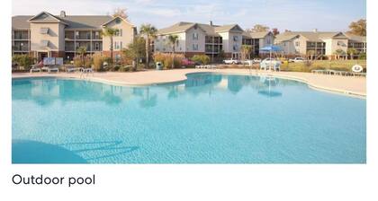 3-bedroom apartment in charming Santee SC, with AC, fitness room.