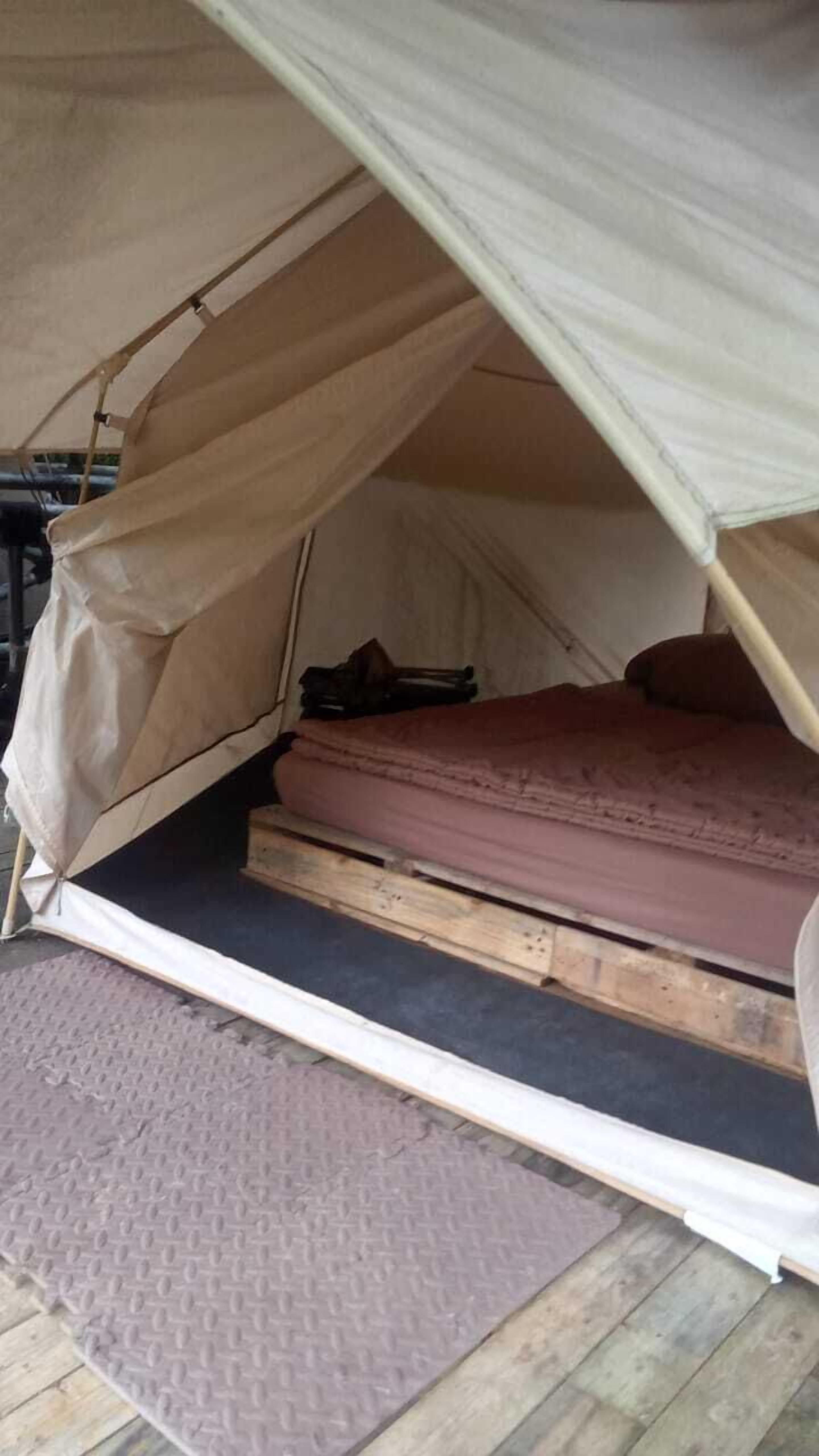 เต็นท์, ลานระเบียง, วิวแม่น้ำ | Wi-Fi ฟรี